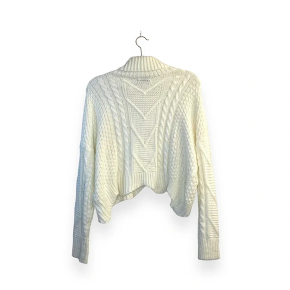 Ivory Chunky Cable Knit Cropped Zig Zag Hem Turtleneck Crochet Sweater Size M - Picture 15 of 15